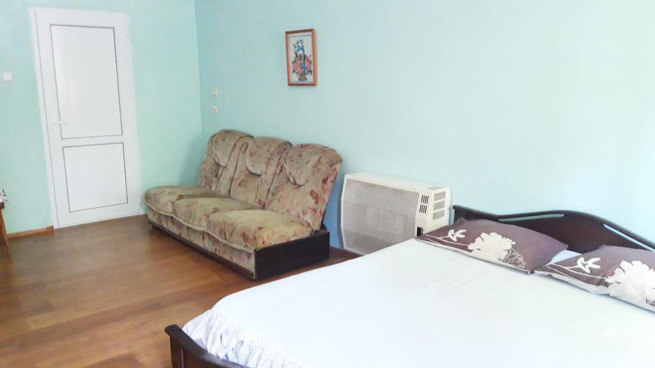 Pospolita Guest House Kutaiszi Kültér fotó