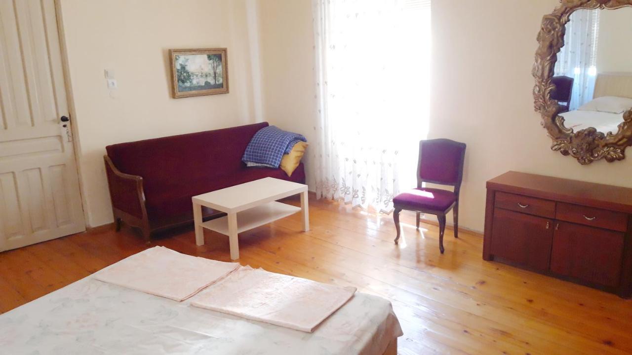 Pospolita Guest House Kutaiszi Kültér fotó
