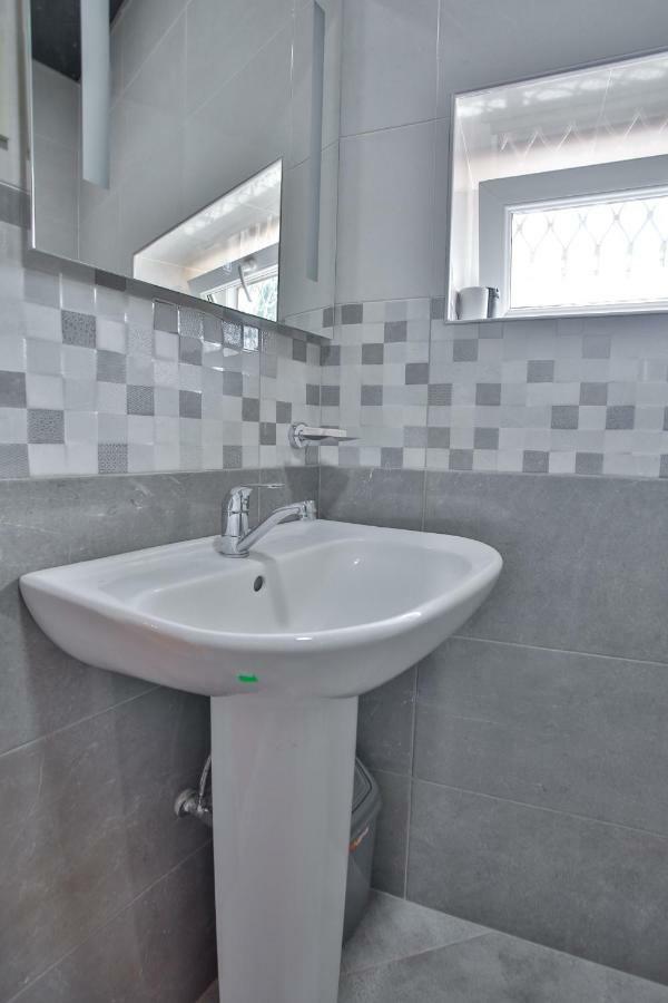 Pospolita Guest House Kutaiszi Kültér fotó