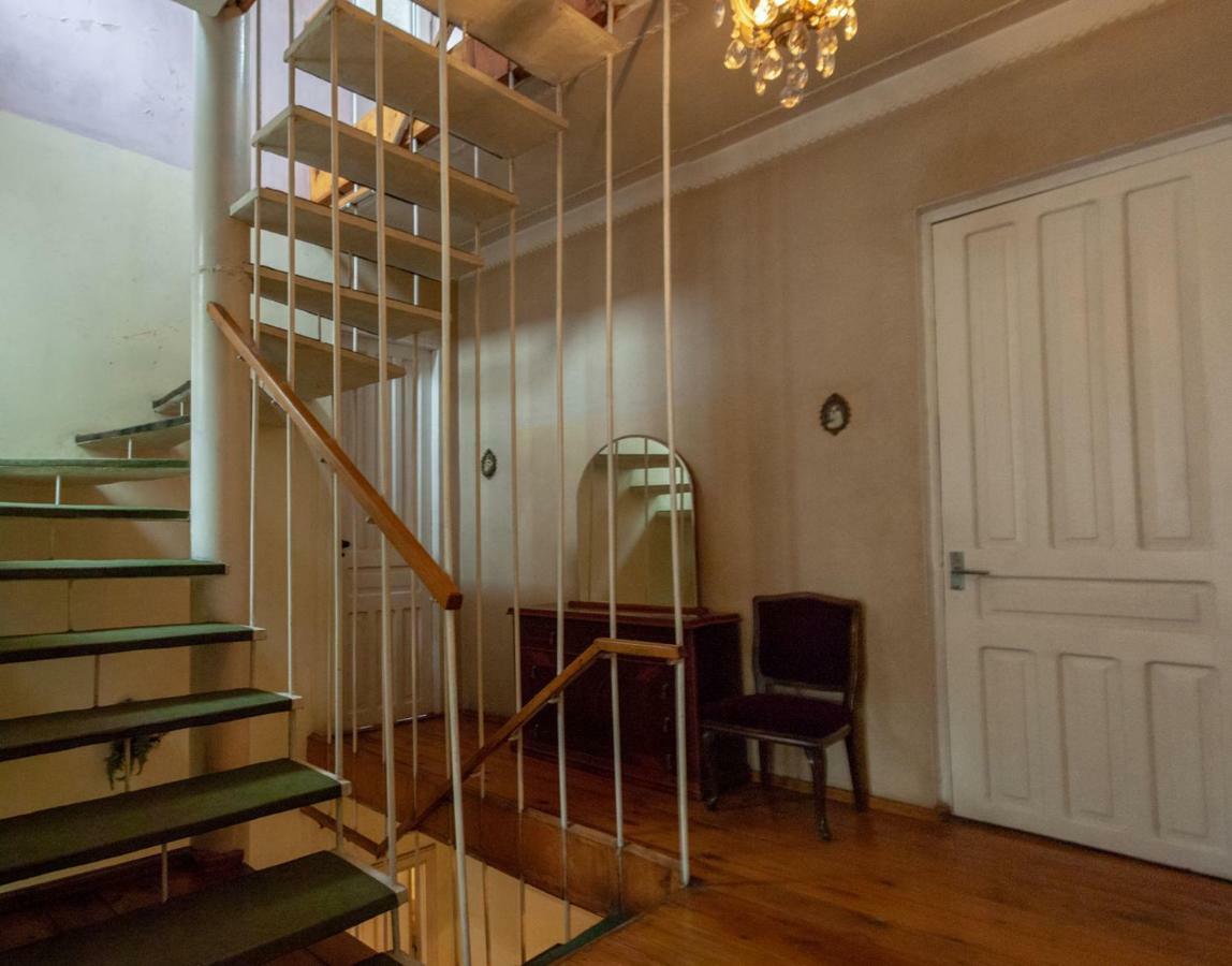 Pospolita Guest House Kutaiszi Kültér fotó