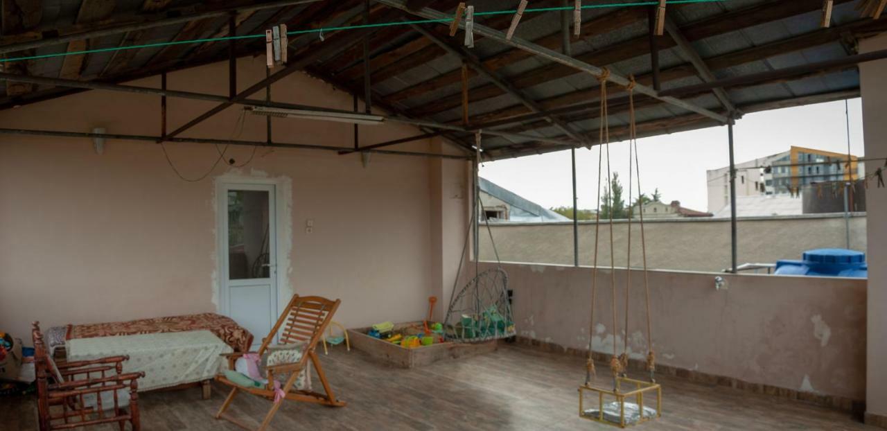 Pospolita Guest House Kutaiszi Kültér fotó